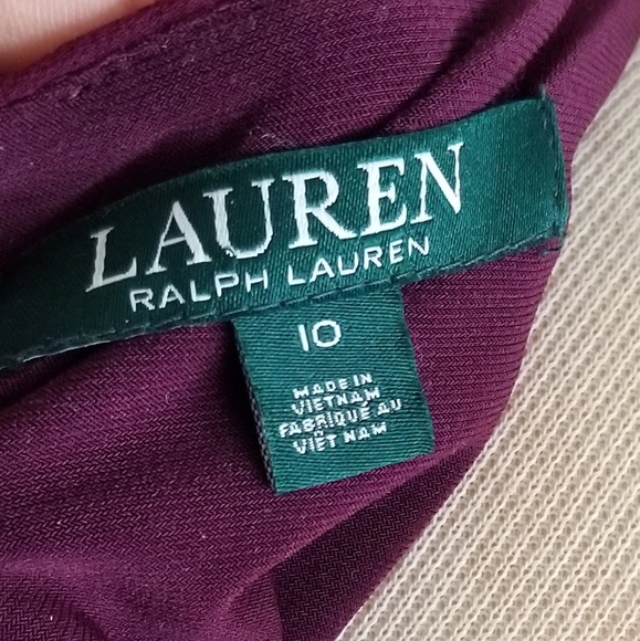 Gently worn dress. - Picture 4 of 4